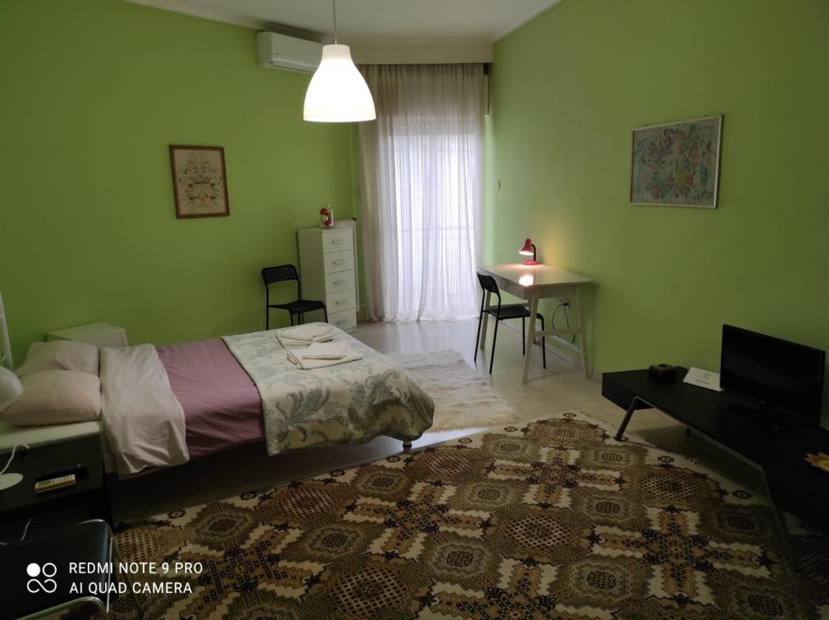 Square Apartman Komotiní Kültér fotó